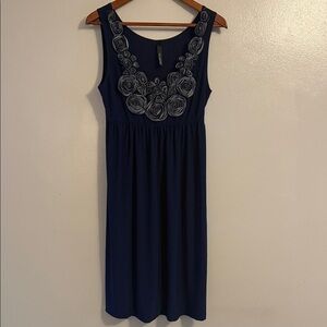 Sleeveless Navy Floral Applique Dress